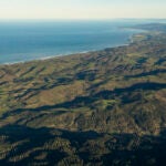 IMG-152921-Coast-Aerial-California-Sebastian-Kennerknecht